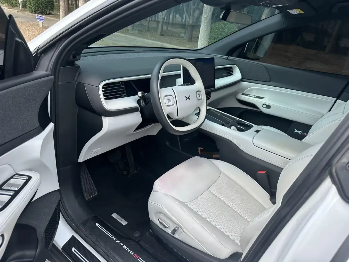 2023 Xpeng G6 BEV 87.5KWH,autocango,china used car exporter,china ev exporter,chinese used car exporter,chinese used ev exporter