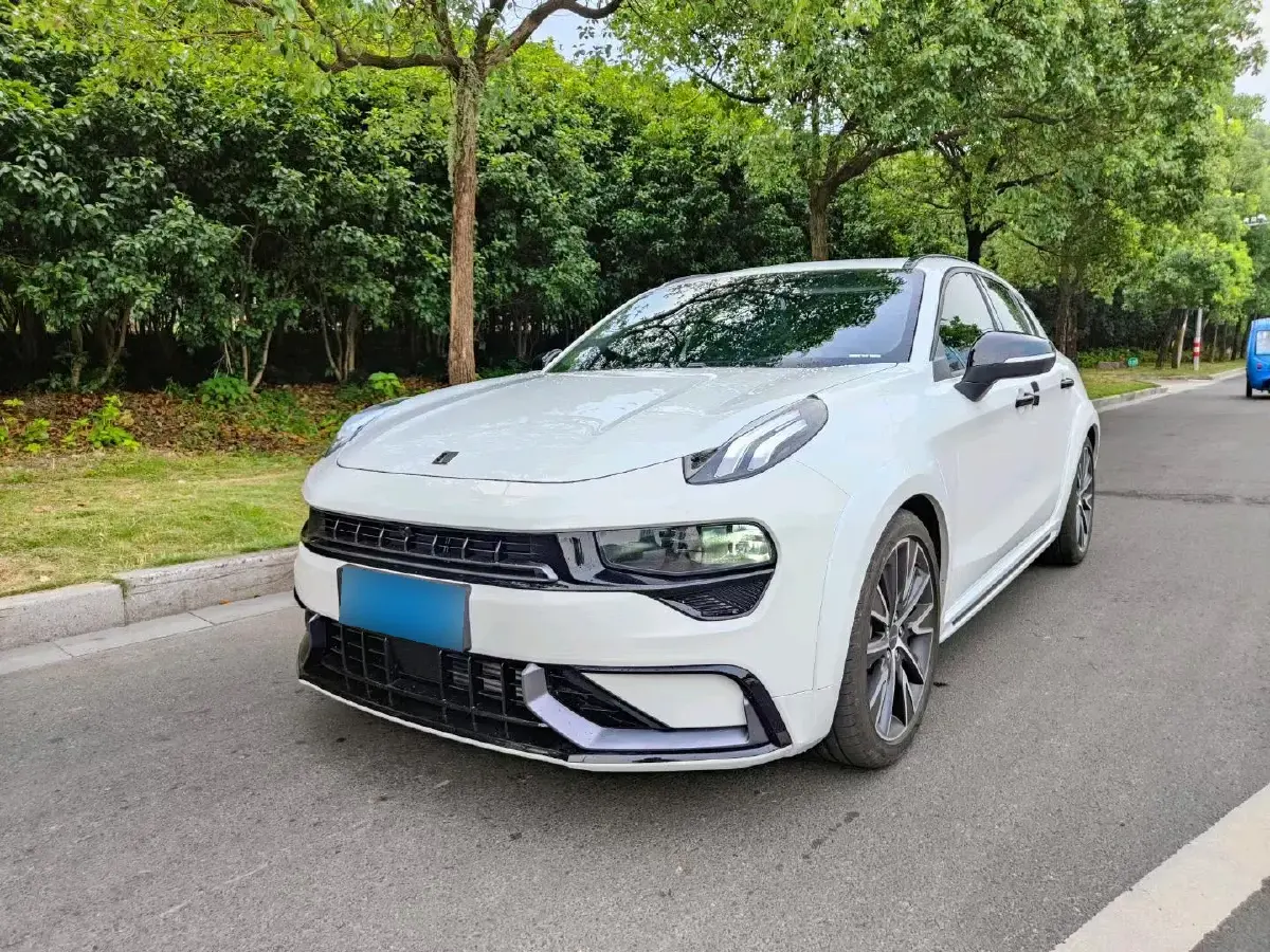 2022 LYNK&CO 02 Hatchback 2.0T 190HP L4 7DCT