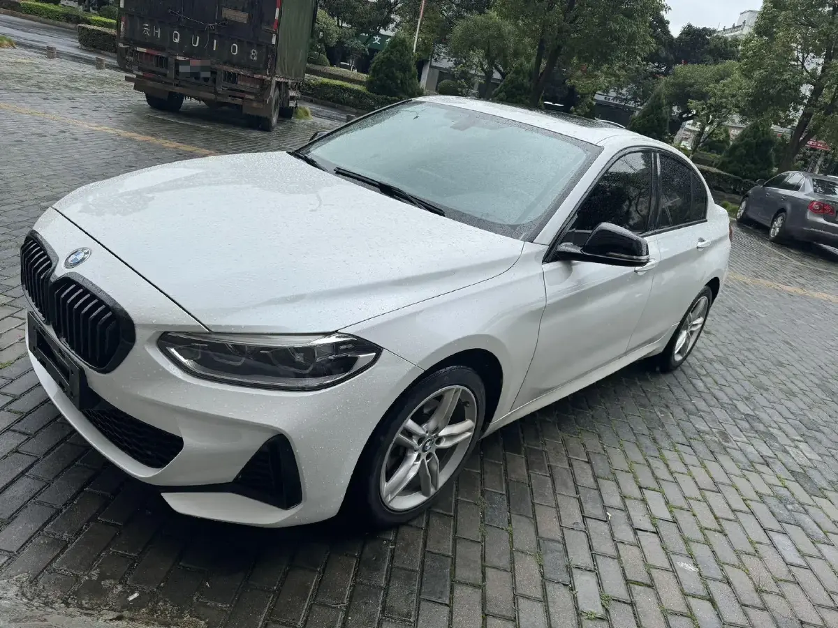 2022 BMW 1 Series 1.5T 140HP L3 7DCT