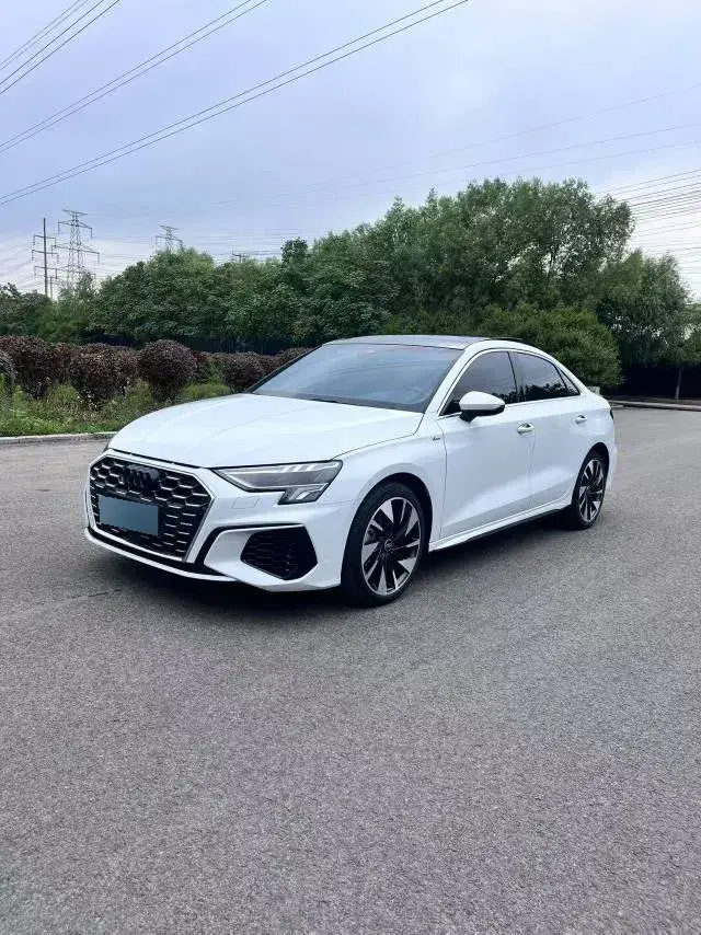 2022 Audi A3 1.4T 150HP L4 7DCT