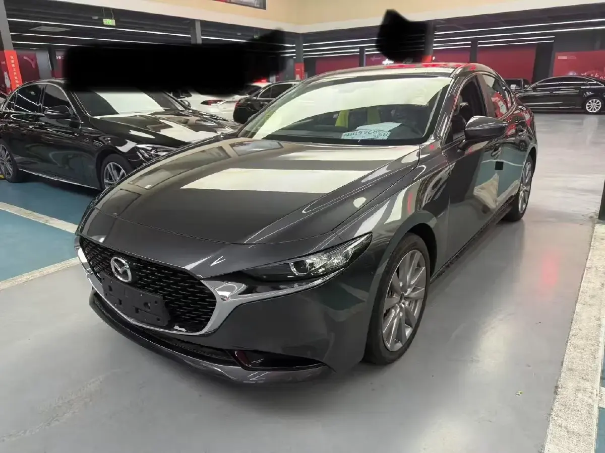 2023 Mazda 3 Axela 2.0L 158HP L4 6AT