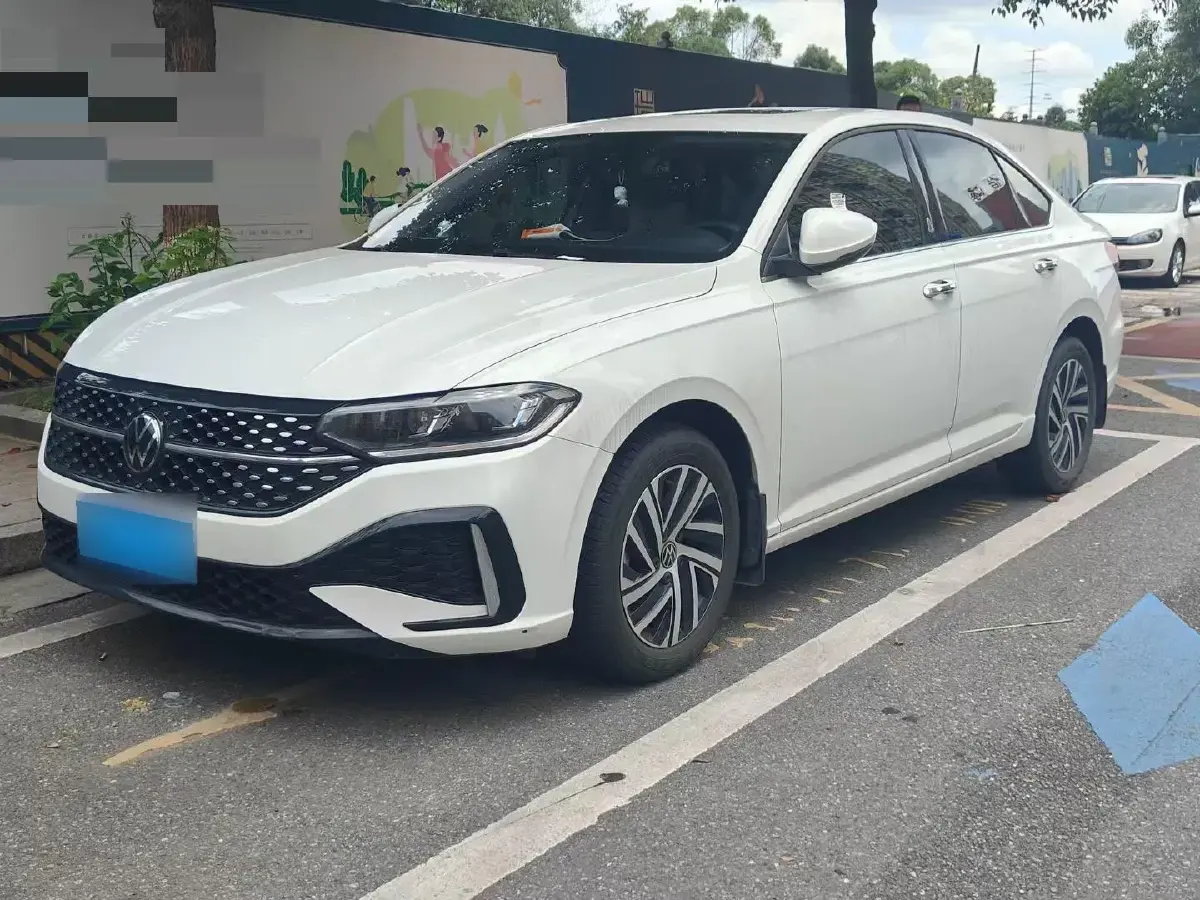 2023 Volkswagen Lavida 1.5L 113HP L4 6AT