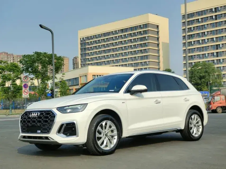2022 Audi Q5L 2.0T 252HP L4 7DCT