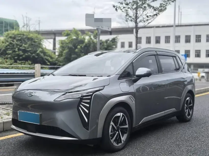 2023 Aion Y BEV 61.7KWH