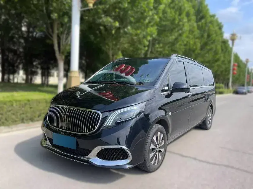 2023 Mercedes-Benz Vito 2.0T 211HP L4 9AT