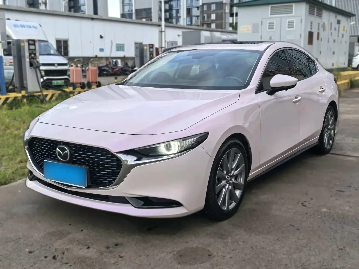 2021 Mazda 3 Axela 2.0L 158HP L4 6AT