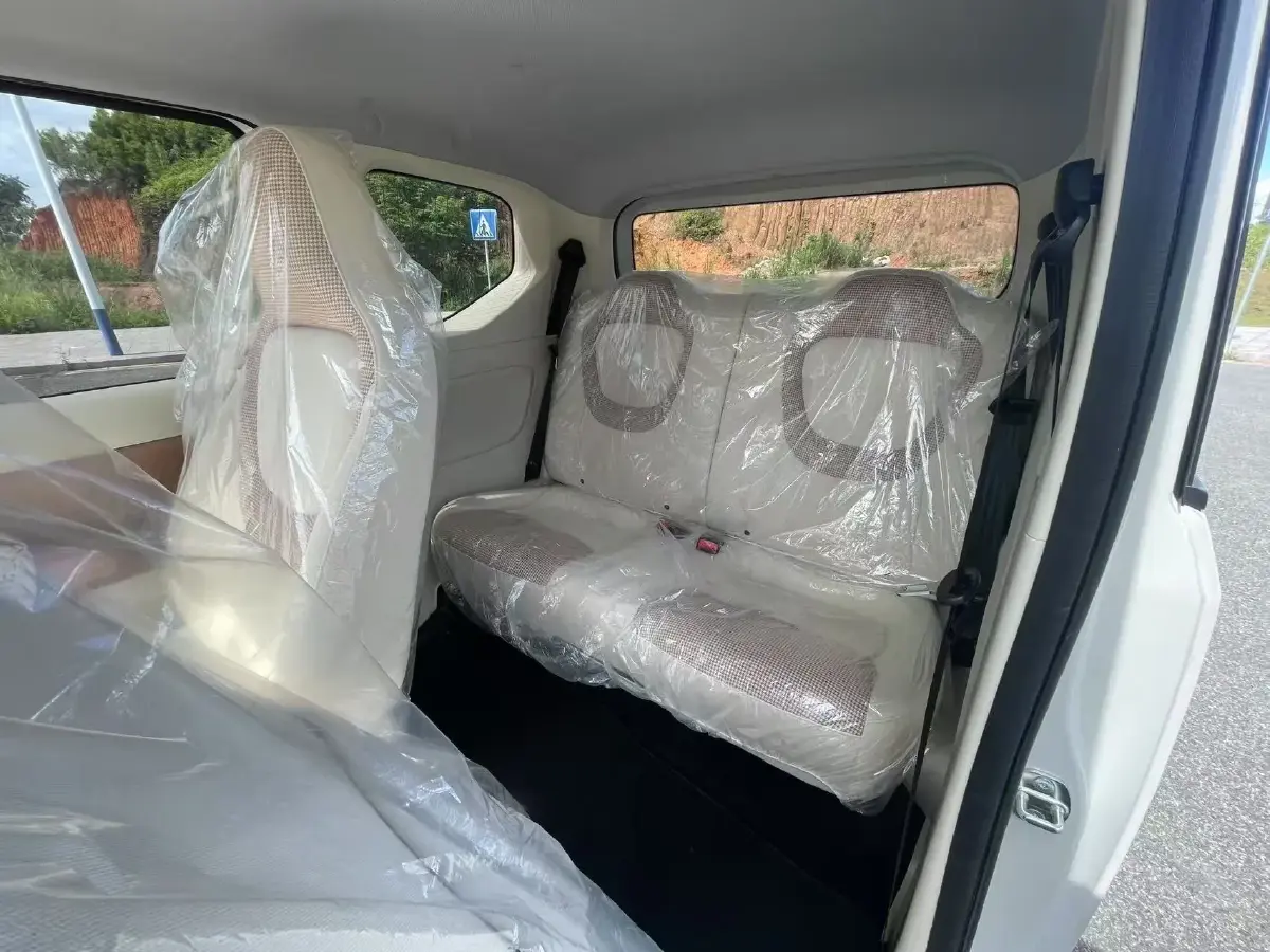 2024 WuLing HongGuang MINI EV BEV 17.3KWH,autocango,china used car exporter,china ev exporter,chinese used car exporter,chinese used ev exporter