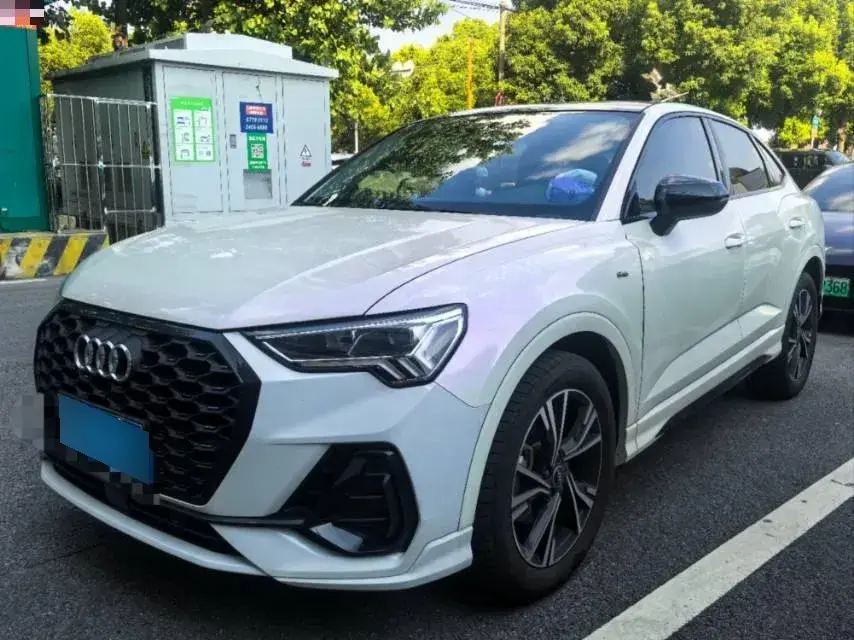 2022 Audi Q3 Sportback 2.0T 186HP L4 7DCT