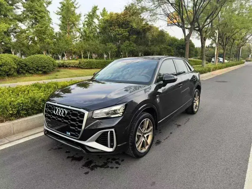 2022 Audi Q2L 1.4T 150HP L4 7DCT