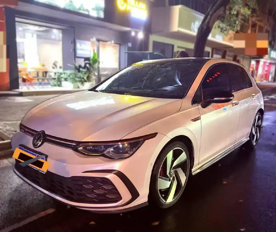 2021 Volkswagen GolfGTI 2.0T 220HP L4 7DCT