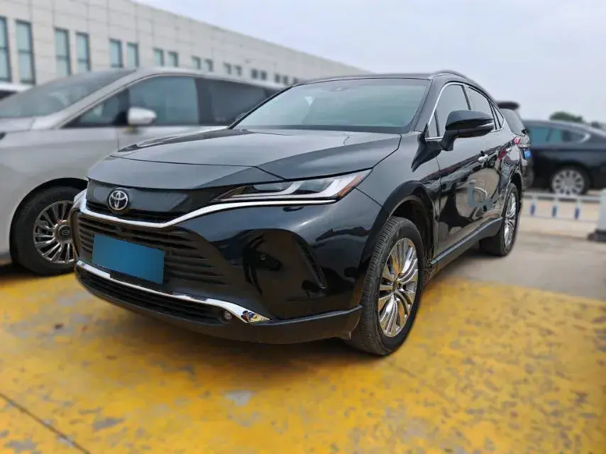2022 Toyota Harrier 2.0L 171HP L4 CVT