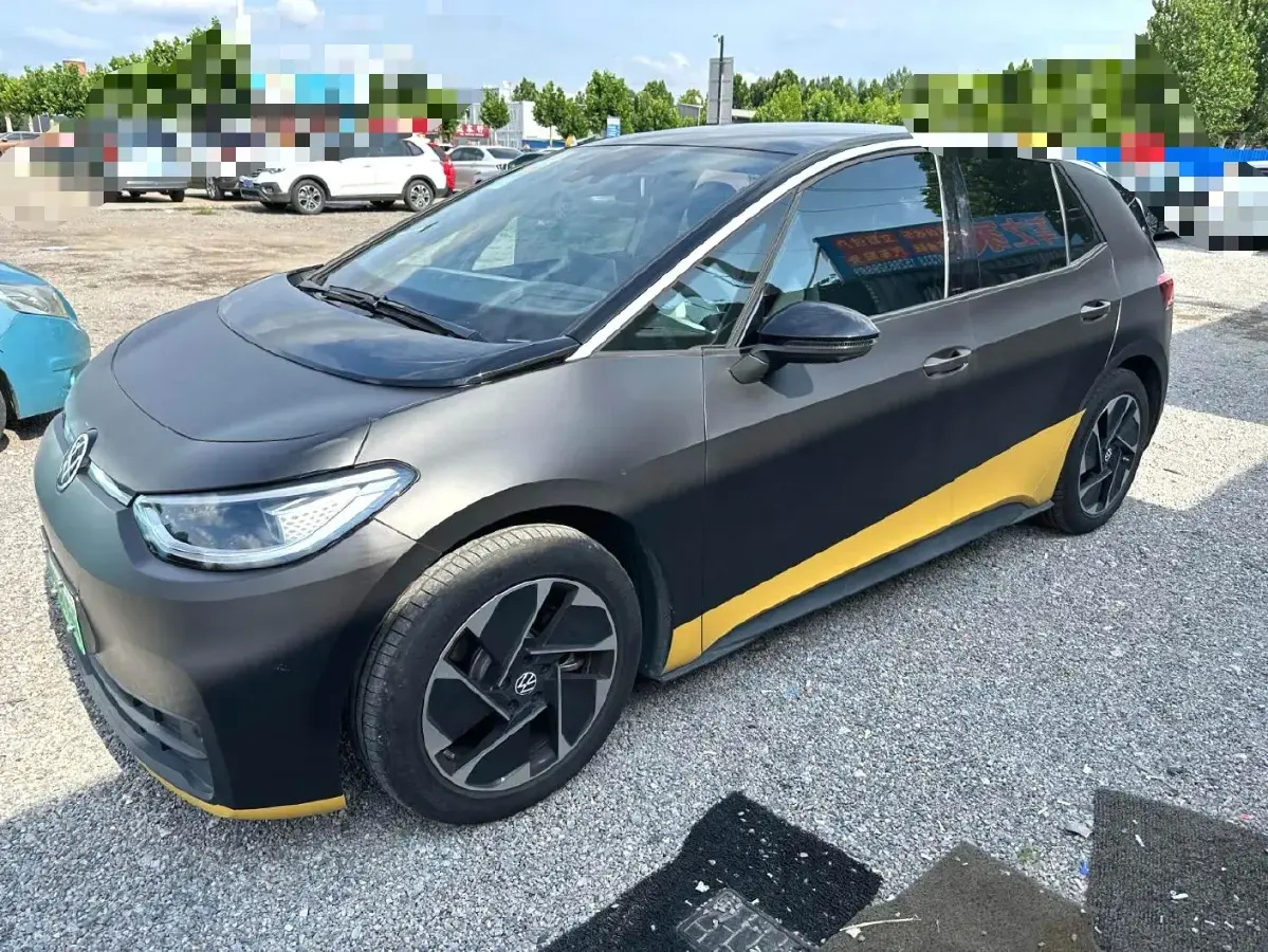 2025 Volkswagen ID.3 BEV 52.8KWH