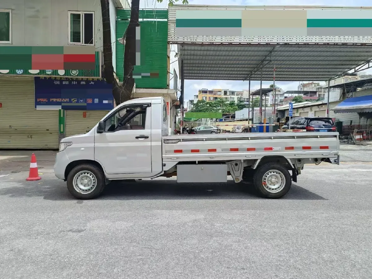 2023 WuLing RongGuang New Truck EV BEV 56.6KWH,autocango,china used car exporter,china ev exporter,chinese used car exporter,chinese used ev exporter