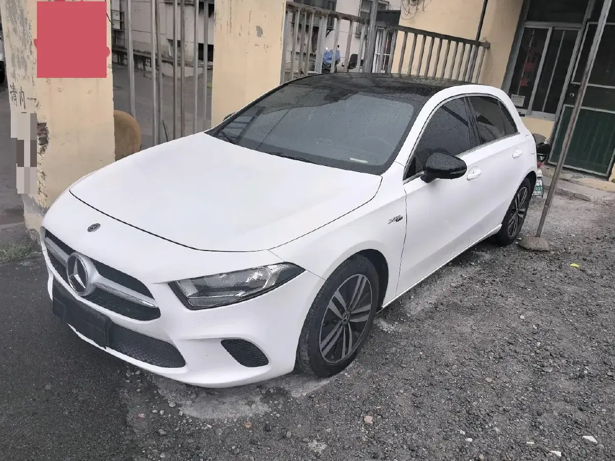 2021 Mercedes-Benz A Class 1.3T 136HP L4 7DCT