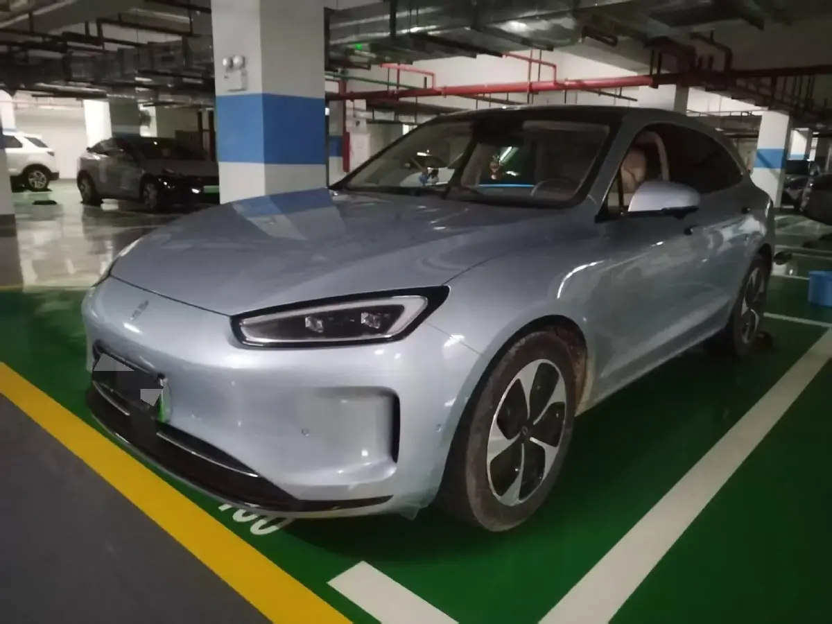 2022 HIMA AITO M5 Range Extended 125HP REEV 40KWH