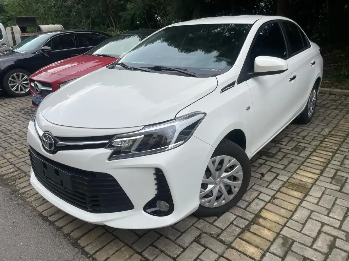 2022 Toyota Vios 1.5L 112HP L4 CVT