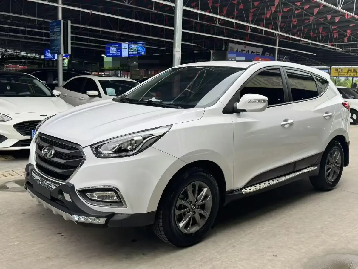 2015 Hyundai ix35 2.0L 165HP L4 6AT