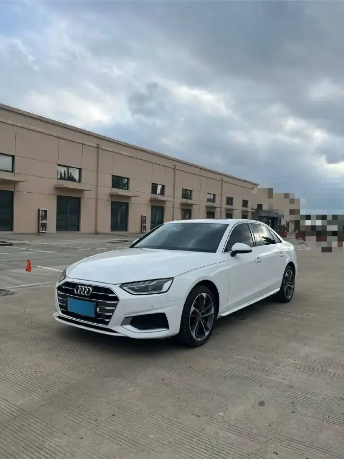 2020 Audi A4L 2.0T 190HP L4 7DCT