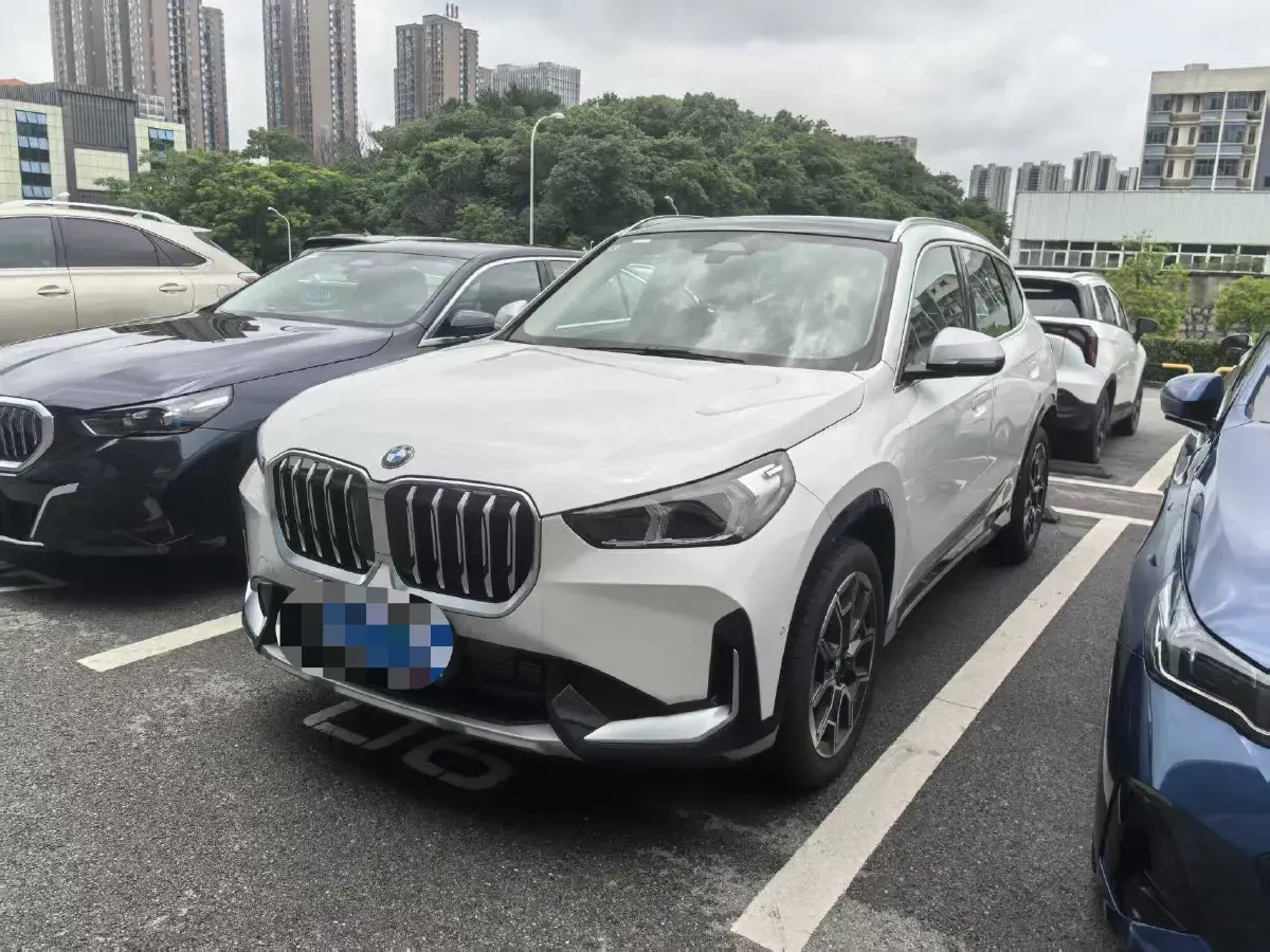 2024 BMW X1 2.0T 204HP L4 7DCT