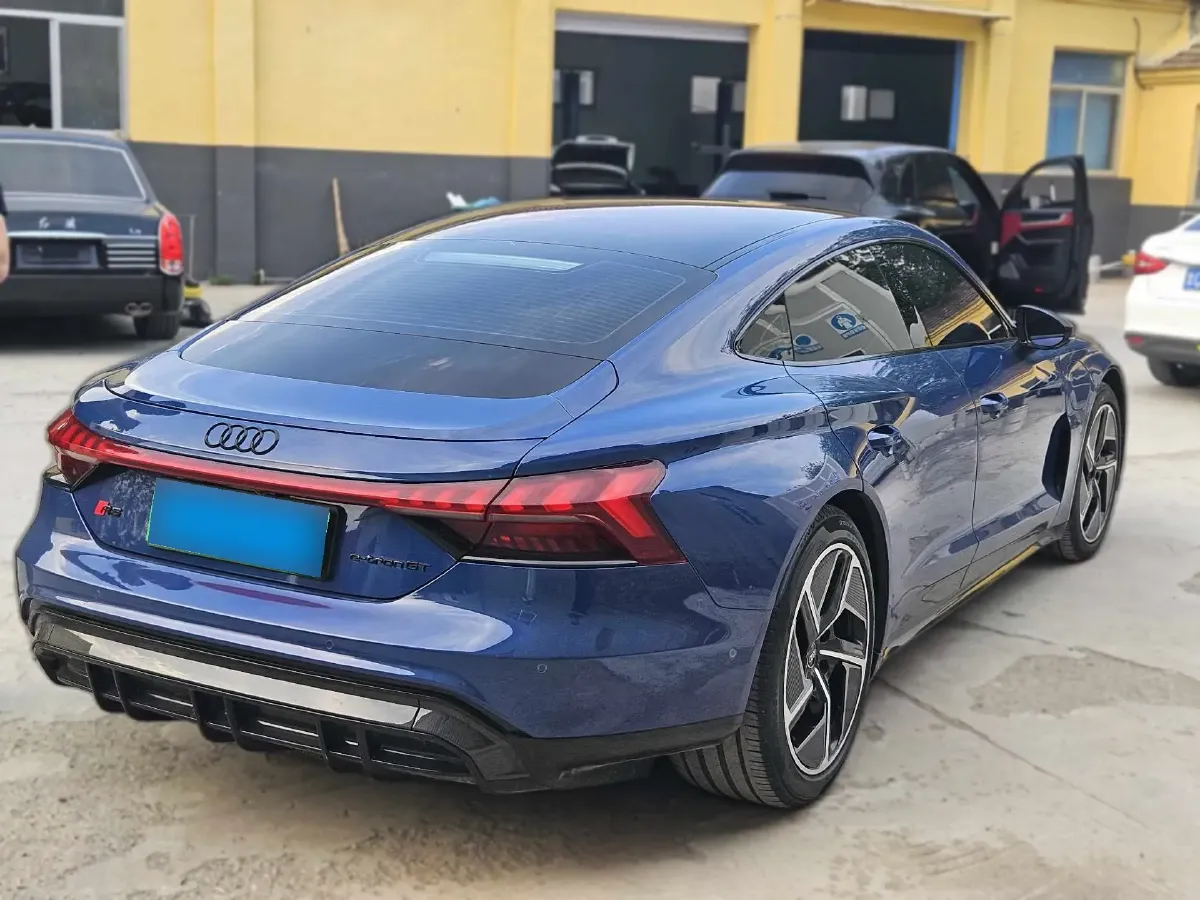 2023 Audi RS e-tron GT 2AT BEV 93.4KWH,autocango,china used car exporter,china ev exporter,chinese used car exporter,chinese used ev exporter