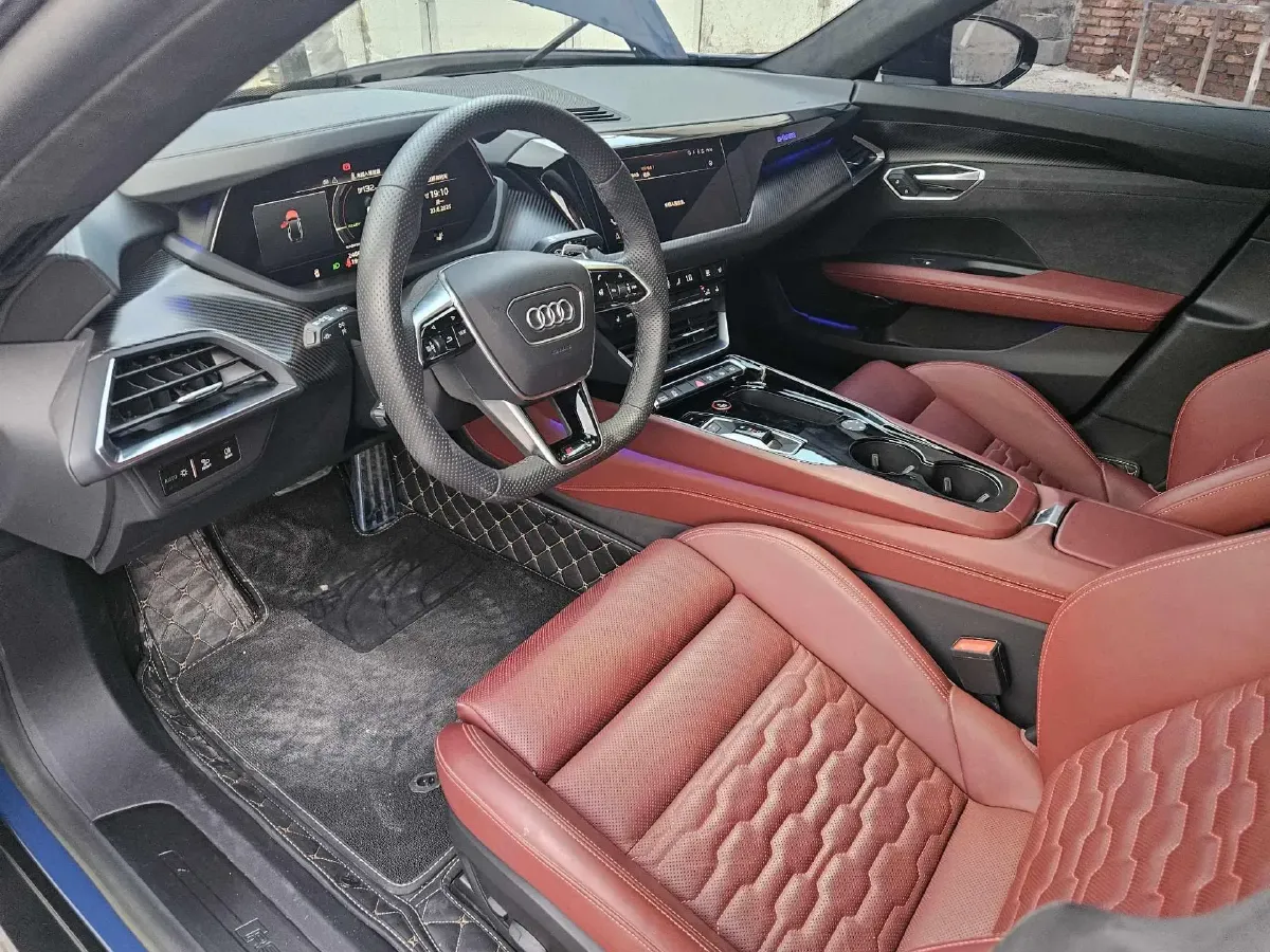 2023 Audi RS e-tron GT 2AT BEV 93.4KWH,autocango,china used car exporter,china ev exporter,chinese used car exporter,chinese used ev exporter