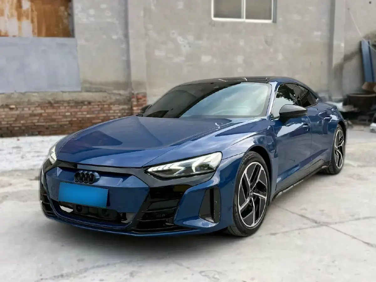 2023 Audi RS e-tron GT 2AT BEV 93.4KWH