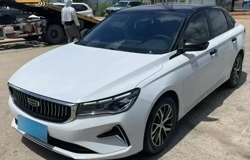 2025 Geely Emgrand 1.5L 127HP L4 CVT