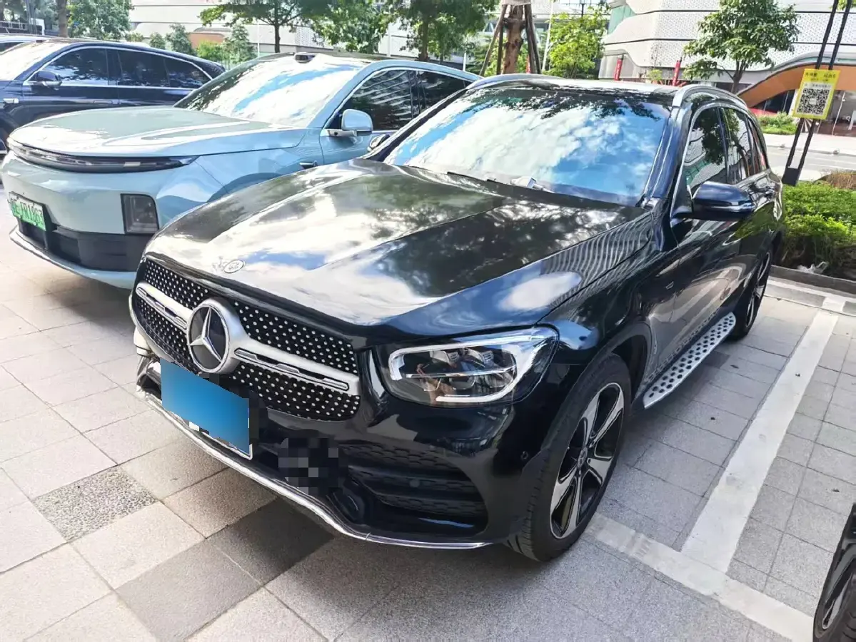 2022 Mercedes-Benz GLC Class 2.0T 258HP L4 9AT