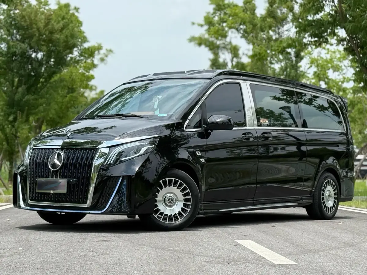 2023 Mercedes-Benz Vito 2.0T 211HP L4 9AT