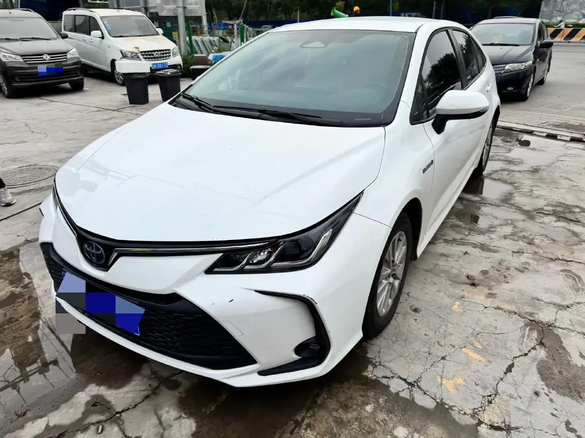 2023 Toyota Corolla 1.8L 98HP L4 E-CVT Hybrid