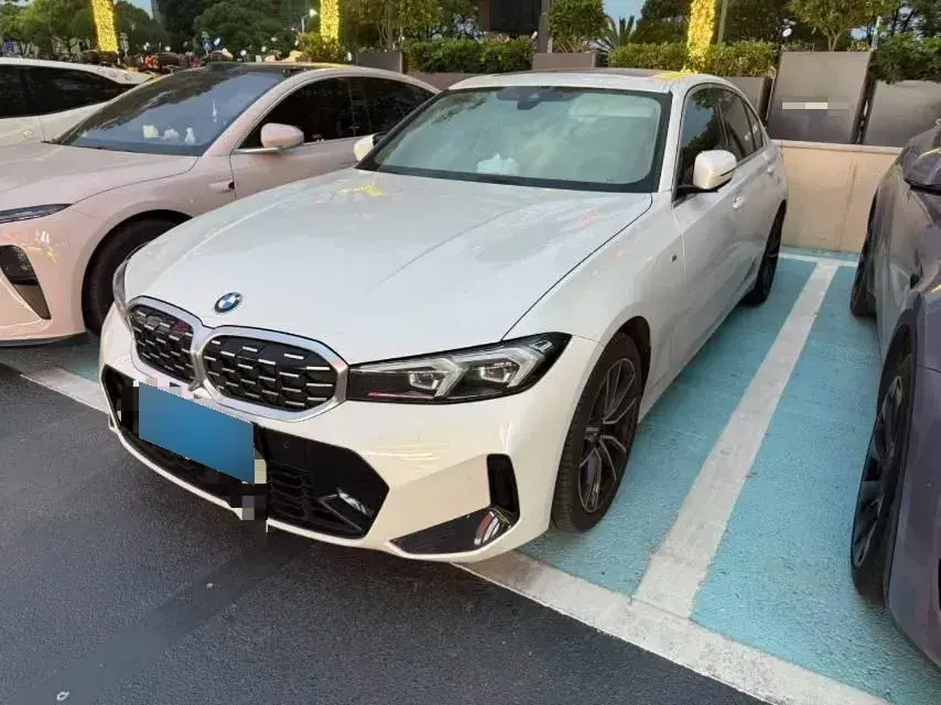 2023 BMW 3 Series 2.0T 184HP L4 8AT