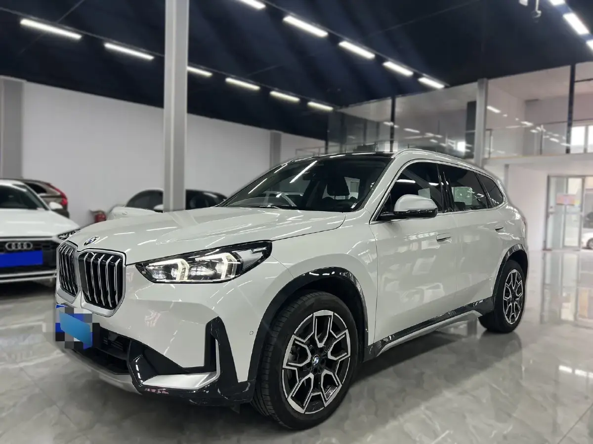 2023 BMW X1 2.0T 204HP L4 7DCT