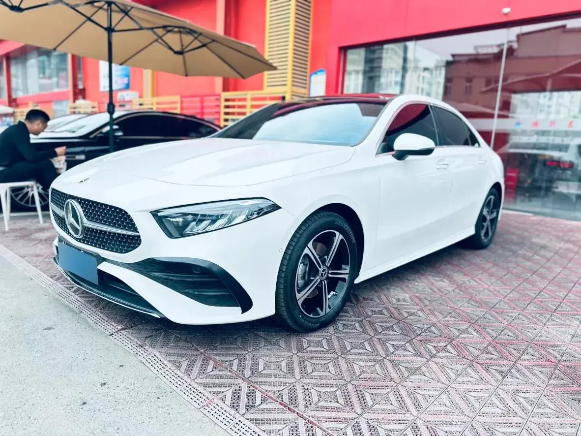 2024 Mercedes-Benz A Class 1.3T 163HP L4 7DCT