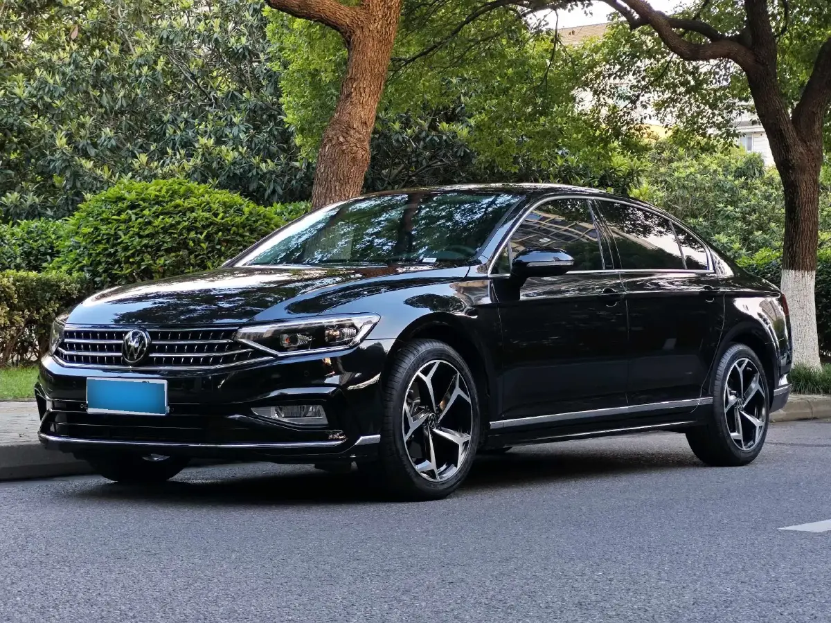 2024 Volkswagen Magotan 2.0T 186HP L4 7DCT