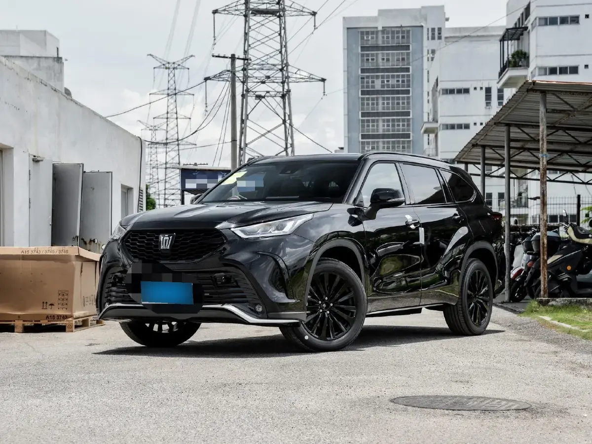 2022 Toyota Crown Kluger 2.0T 248HP L4 8AT