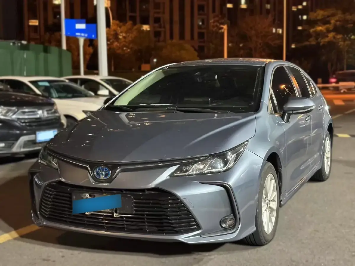 2021 Toyota Corolla 1.8L 98HP L4 E-CVT Hybrid