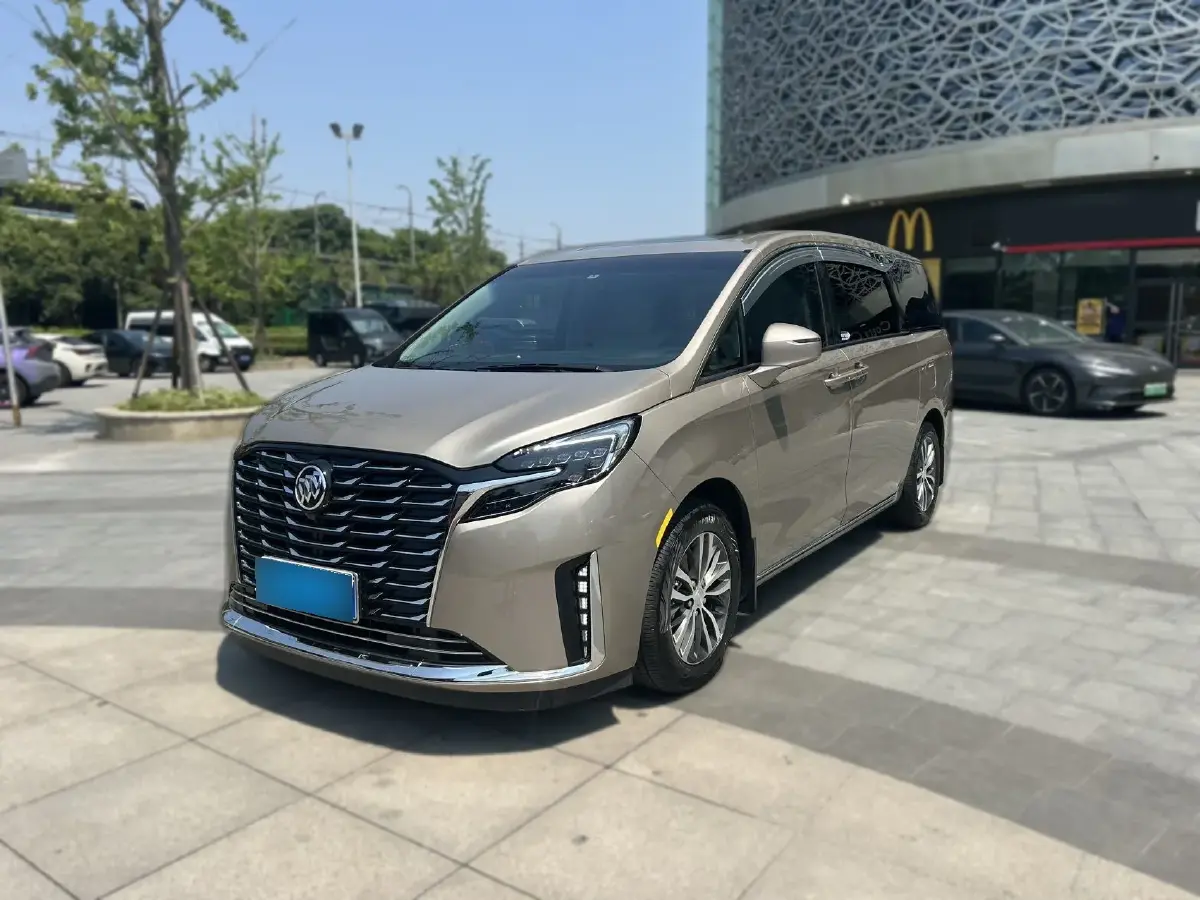 2023 Buick GL8 2.0T 237HP L4 9AT