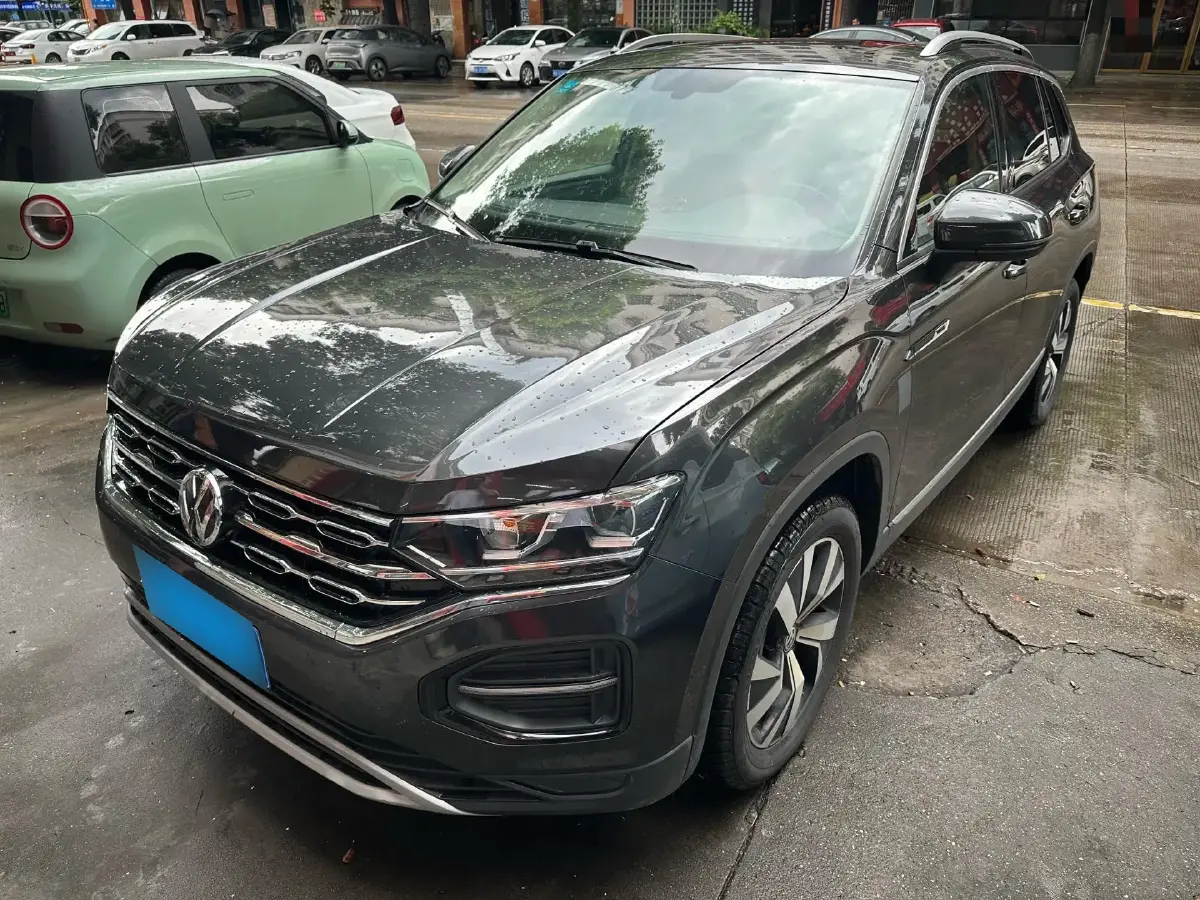 2020 Volkswagen Tayron 2.0T 186HP L4 7DCT
