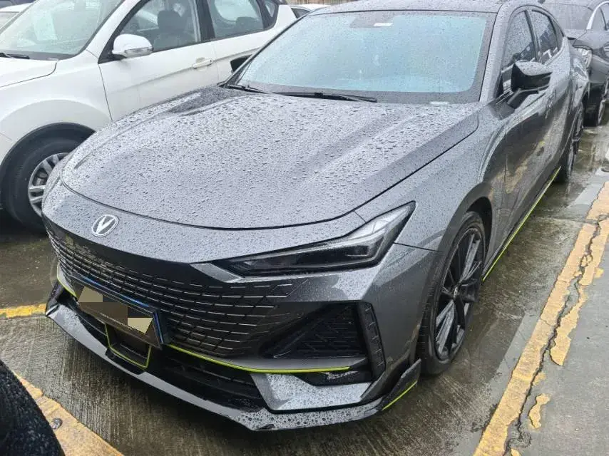 2022 ChangAn UNI-V 1.5T 188HP L4 7DCT
