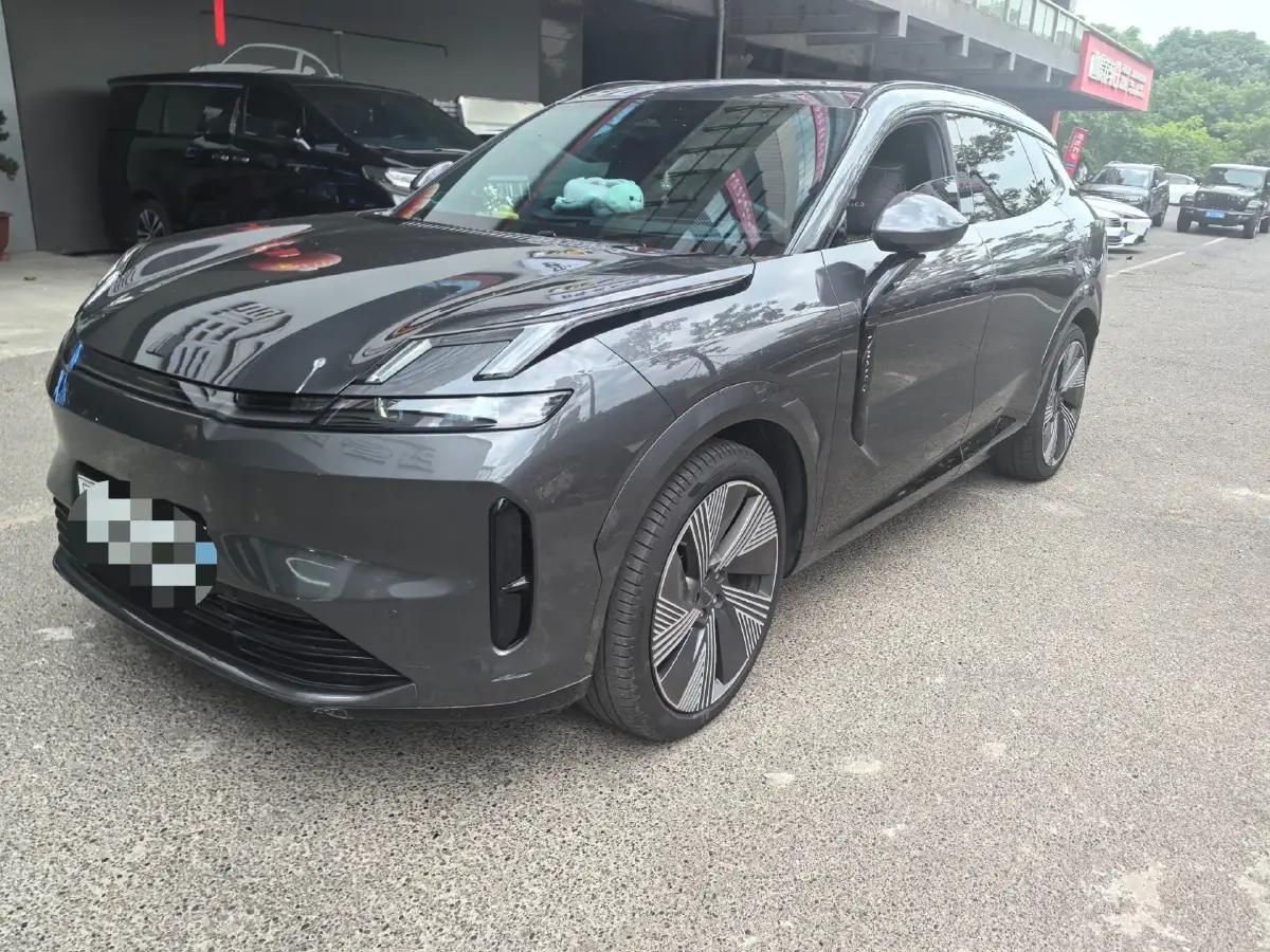 2023 LYNK&CO 08 EM-P 1.5T 163HP L4 3DHT PHEV 39.8KWH