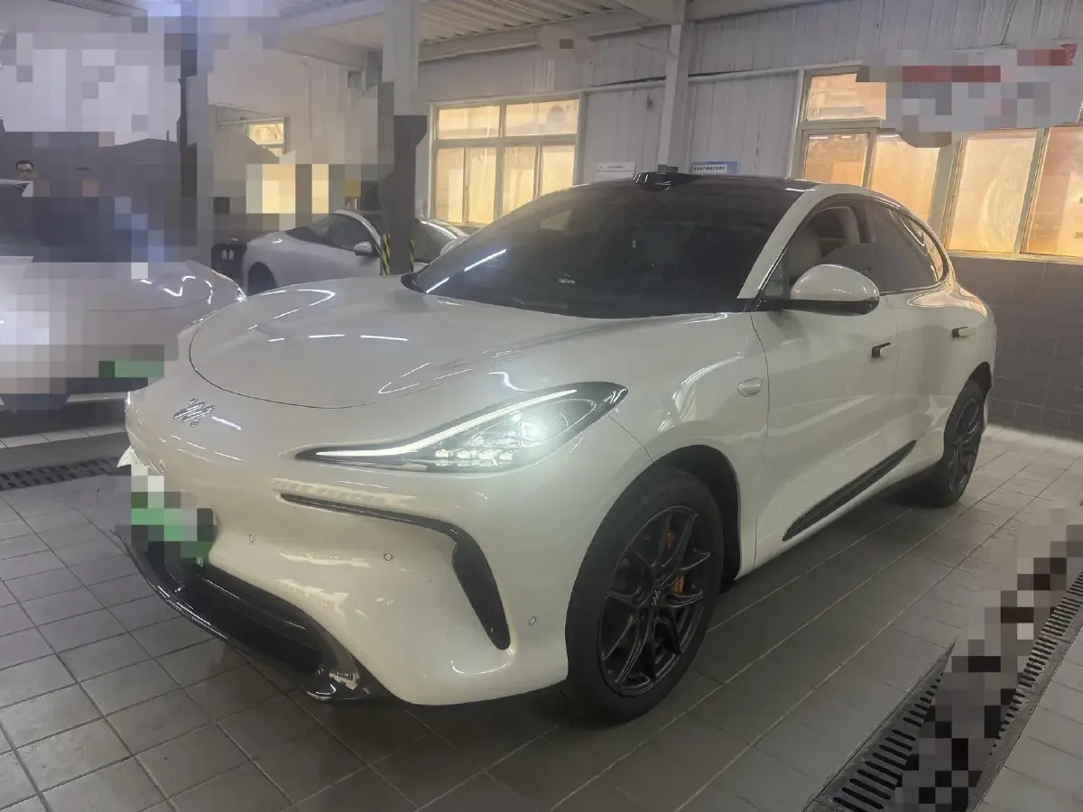 2023 IM LS6 BEV 71KWH