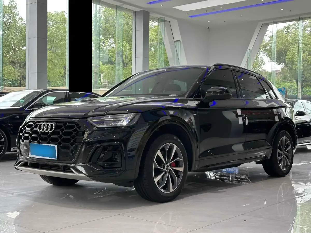 2024 Audi Q5L 2.0T 245HP L4 7DCT