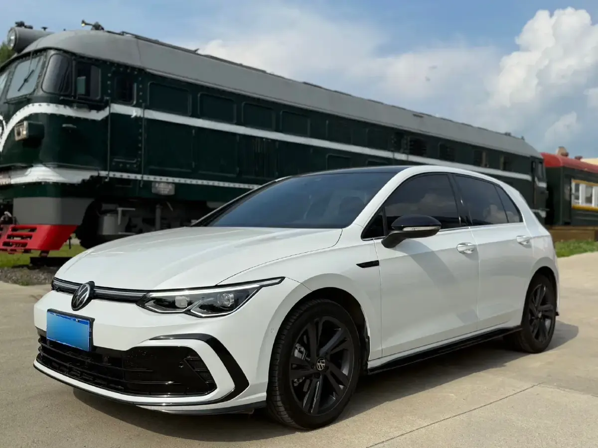 2021 Volkswagen Golf 1.4T 150HP L4 7DCT