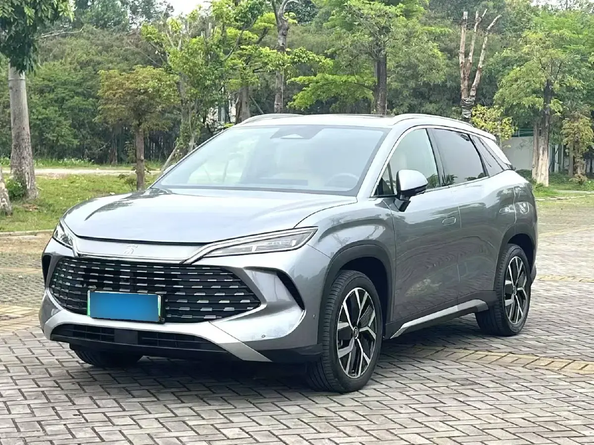 2024 BYD SongL DM-i 1.5L 101HP L4 E-CVT PHEV 26.6KWH