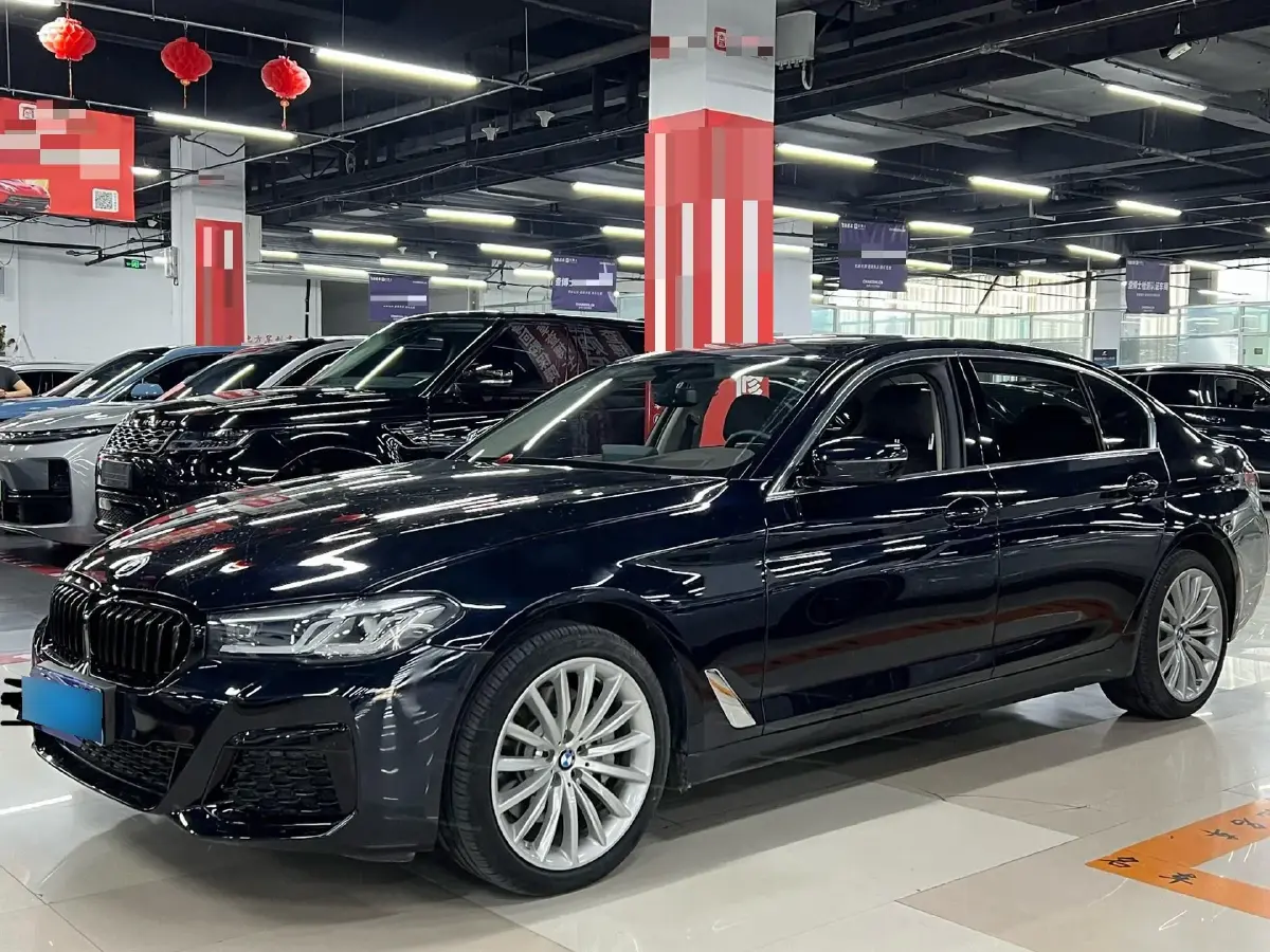 2023 BMW 5 Series 2.0T 245HP L4 8AT