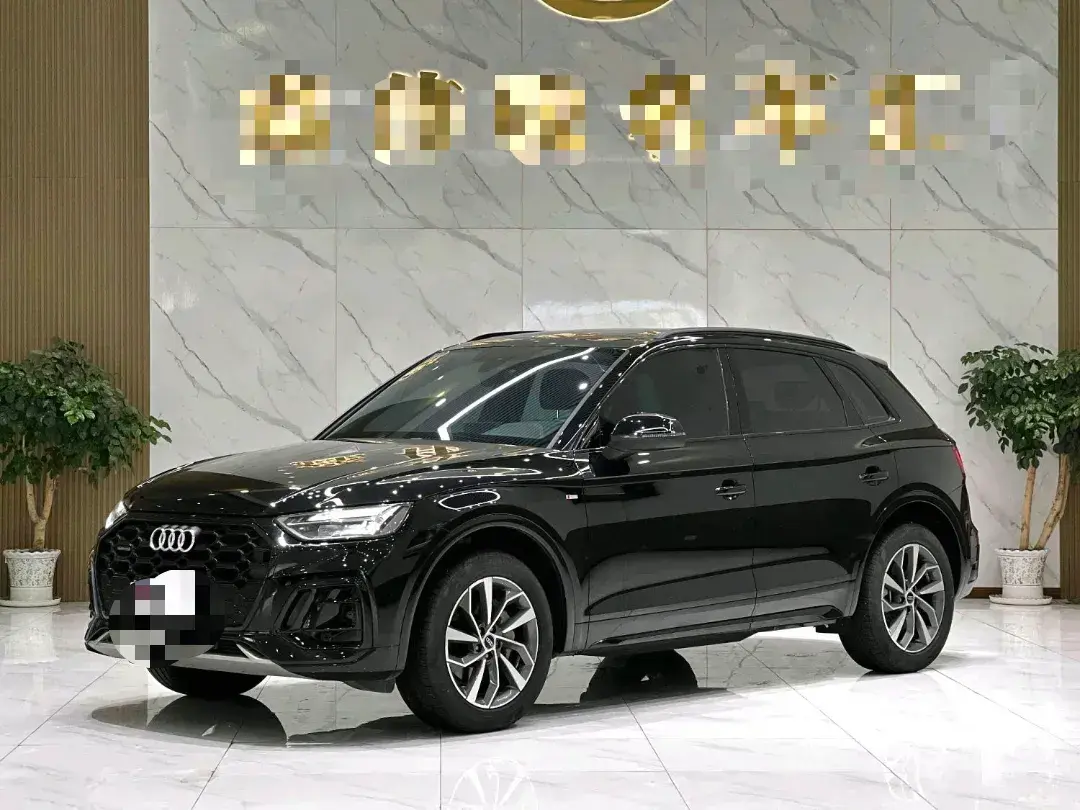 2024 Audi Q5L 2.0T 190HP L4 7DCT