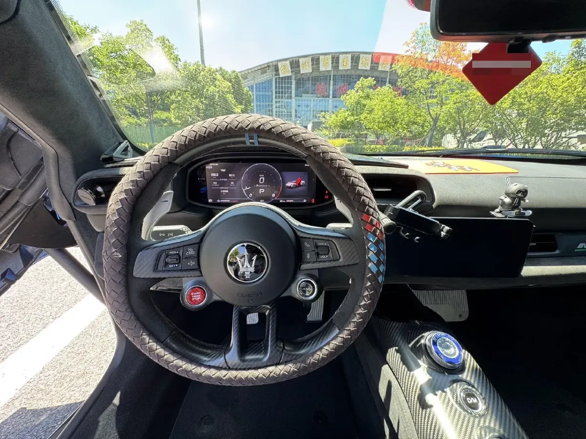 2020 Maserati MC20 3.0T 630HP V6 8DCT,autocango,china used car exporter,china ev exporter,chinese used car exporter,chinese used ev exporter