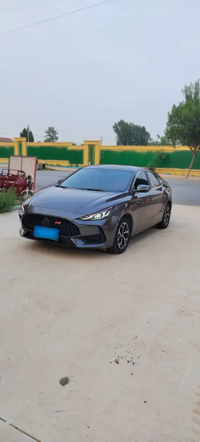 2021 MG 5 1.5L 120HP L4 CVT