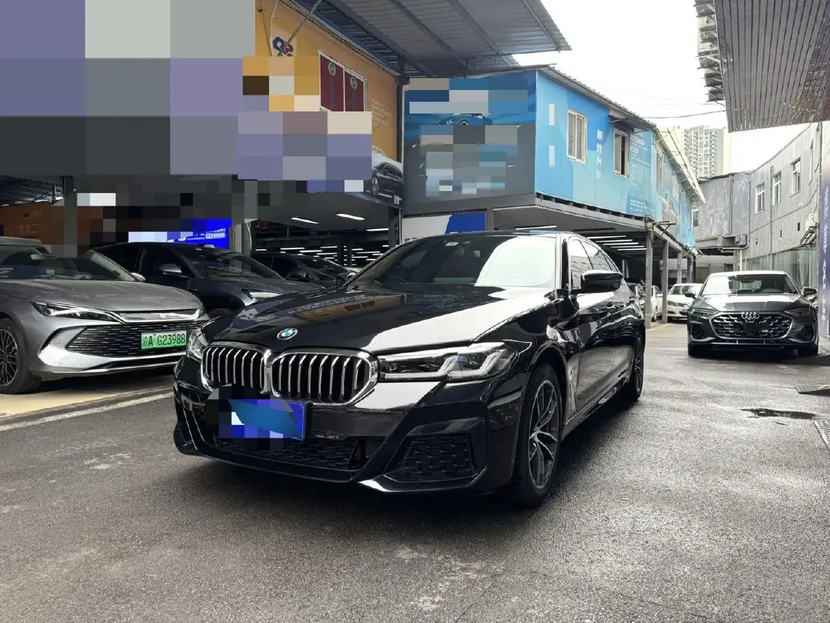 2022 BMW 5 Series 2.0T 184HP L4 8AT