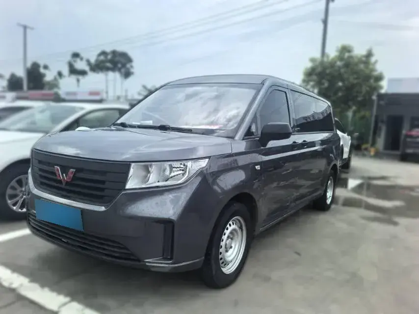2021 WuLing ZhengChen 1.5T 147HP L4 6MT
